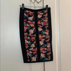 Bailey 44 Skirt size XS